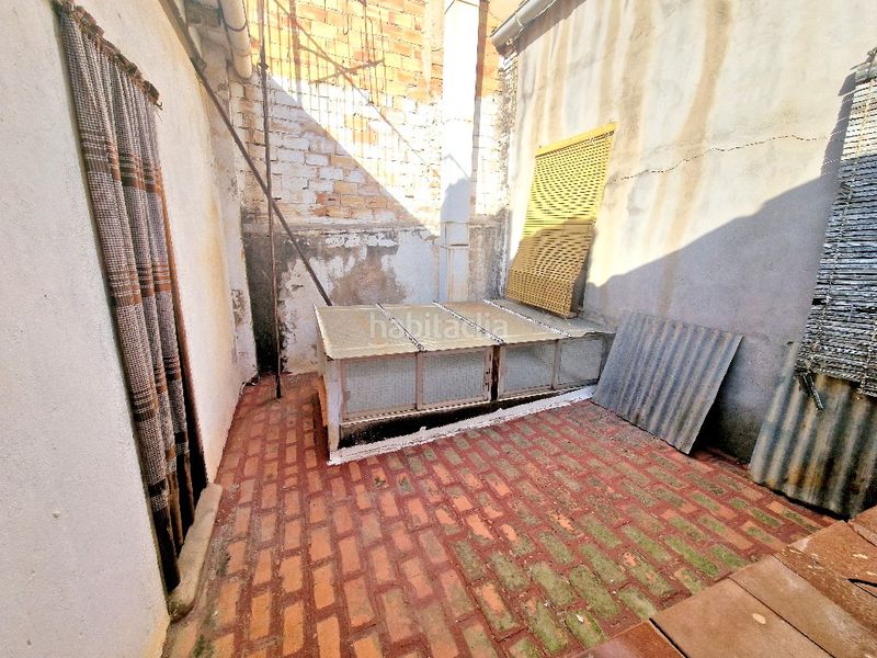 Foto 0153f763-e051-474e-8fbd-8f10e01b6e77. Casa amb xemeneia a Centro Villarreal / Vila - real