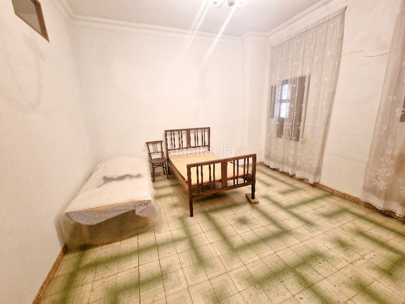 Foto 10a8d4ef-bfc3-4ef2-8454-02d83425e61a. Casa amb xemeneia a Centro Villarreal / Vila - real