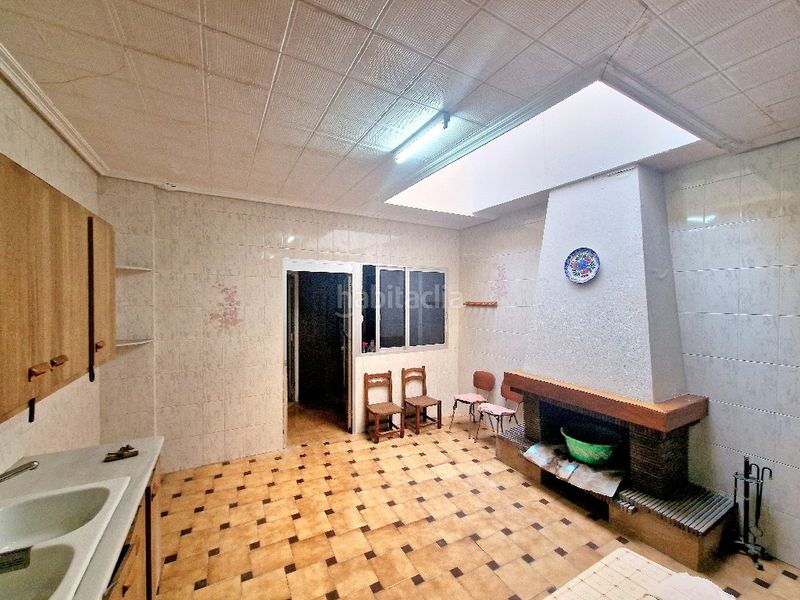 Foto 9bd80716-f30f-44f2-b2b9-09ecdd6b6792. Casa amb xemeneia a Centro Villarreal / Vila - real