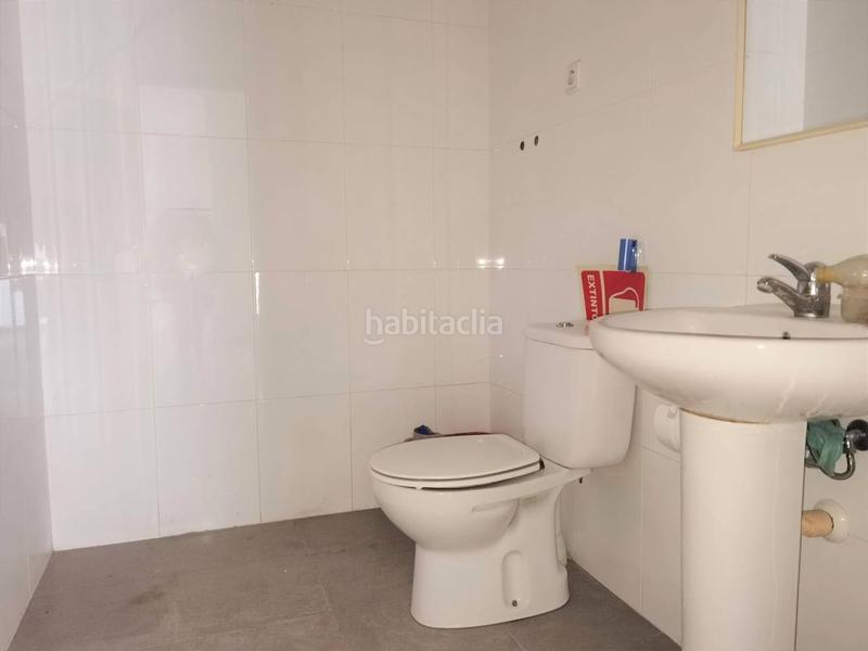 Foto 5e963c24-4961-4fe4-a5b0-4e96eea4dc52. Locale commerciale in Can Palet Terrassa