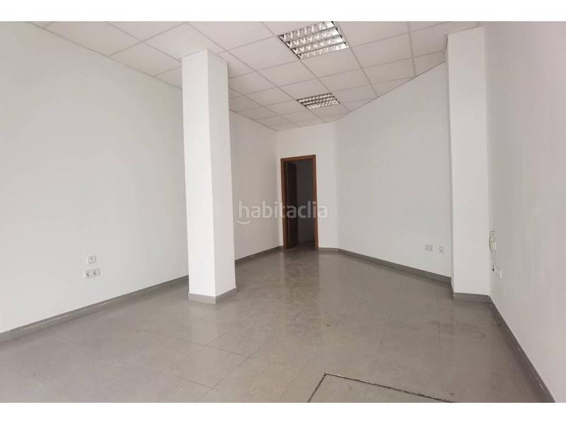 Foto 90b6eddf-a5d3-400b-98d5-ed8824606277. Locale commerciale in Can Palet Terrassa