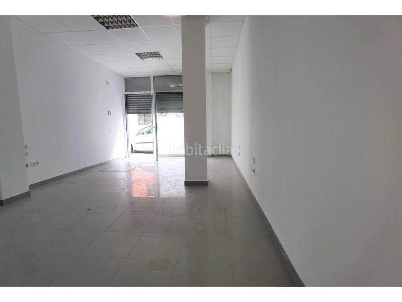 Foto a8dede2f-3b50-4225-86b0-c593b6daed63. Locale commerciale in Can Palet Terrassa