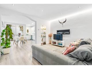 Maison à Barri del Centre. Venta de casa adosado en terrassa  centre