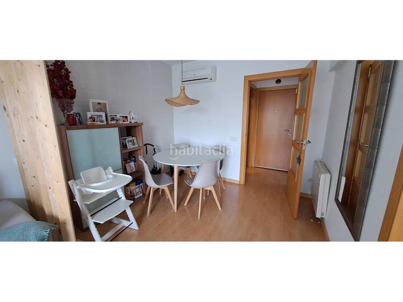 Foto 04b8b6cb-9e36-4fad-9cf6-f08438fd8581. Dúplex duplex luminoso en zona norte en La Serreta Rubí