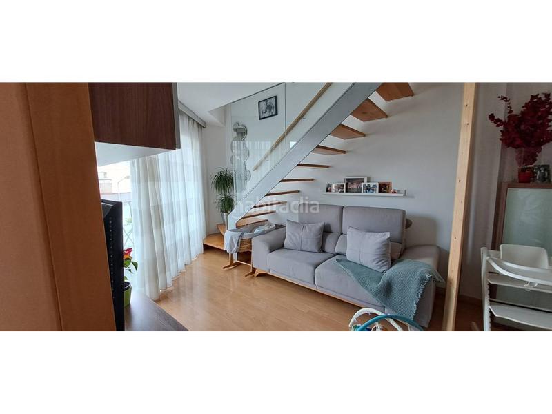 Foto 9cc01cd4-6700-43bb-8058-8879349c22ba. Dúplex duplex luminoso en zona norte en La Serreta Rubí