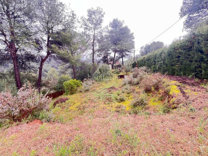 Foto ab7325ff-e281-4e64-a73b-05130c890eab. Residential plot in Rellinars