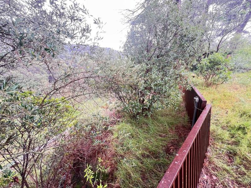 Foto e92f618d-a62f-49b2-bd84-63bccdb41dc4. Residential plot in Rellinars