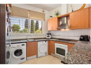 Appartement à Centre. Piso exterior en el centro de 3 habitaciones y parking