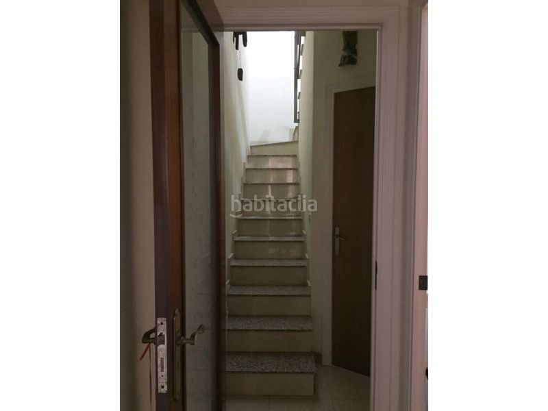 Foto f1b4f67b-7c10-46dd-aa98-2912c729e020. Casa adossada amb calefacció aparcament piscina a Terrassa