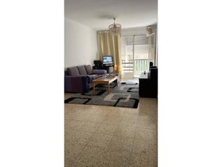 Appartamento in Santa Perpètua de Mogoda. Espacioso piso de 4 habitaciones en santa perpetua