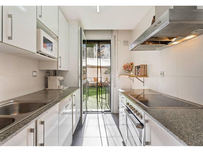 Foto 2721f351-bd3e-4791-a294-81398d7b13c8. Maison jumelée avec chauffage parking dans Roc Blanc Terrassa