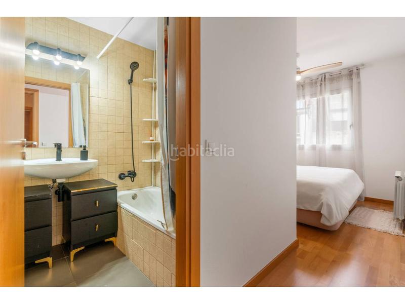 Foto 289b1742-1cf4-47be-a2f9-432b4a3f2add. Maison jumelée avec chauffage parking dans Roc Blanc Terrassa