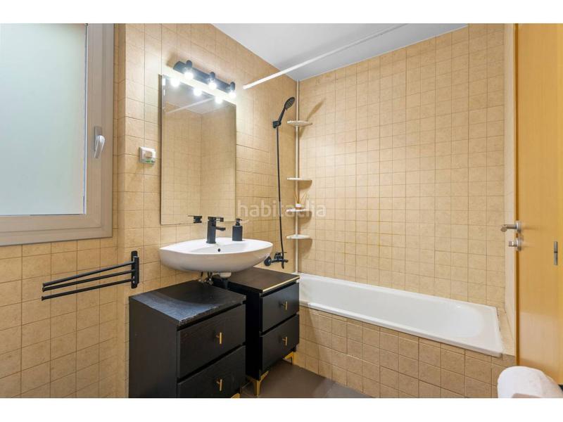 Foto 9a43e185-dec1-4345-84dd-16cd02521fa2. Maison jumelée avec chauffage parking dans Roc Blanc Terrassa