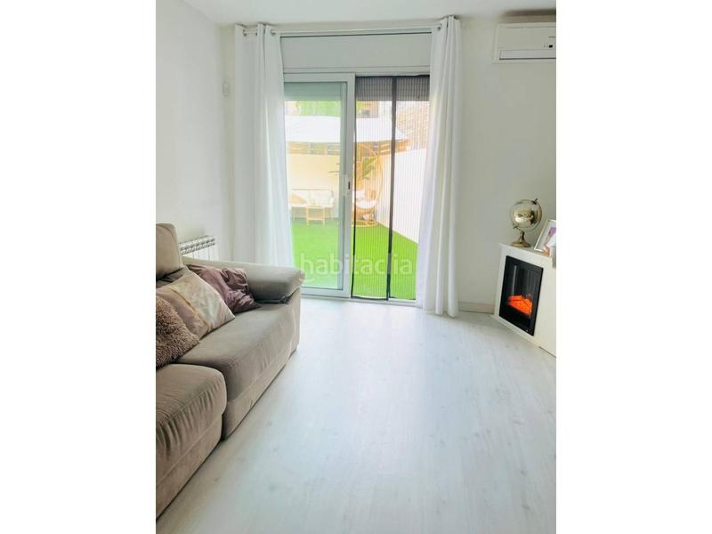 Foto b3577212-31ee-4219-8ea8-755afd7daa5b. Maison jumelée avec chauffage parking dans Roc Blanc Terrassa