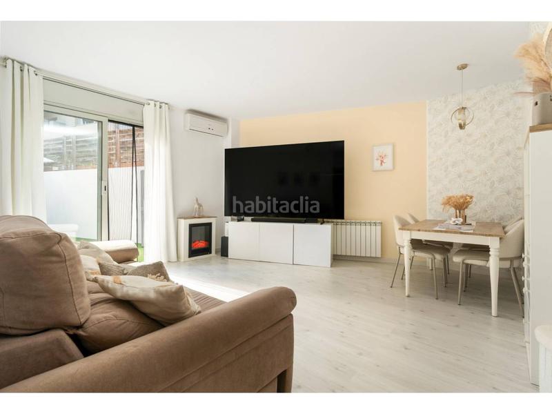 Foto cbf80a62-987a-4ff3-8aa0-7cf2d194e7fe. Maison jumelée avec chauffage parking dans Roc Blanc Terrassa