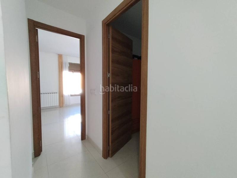 Foto 185e35ee-d7df-498e-9db4-88f962b8b7f9. Casa amb calefacció a Ca n'Anglada Terrassa