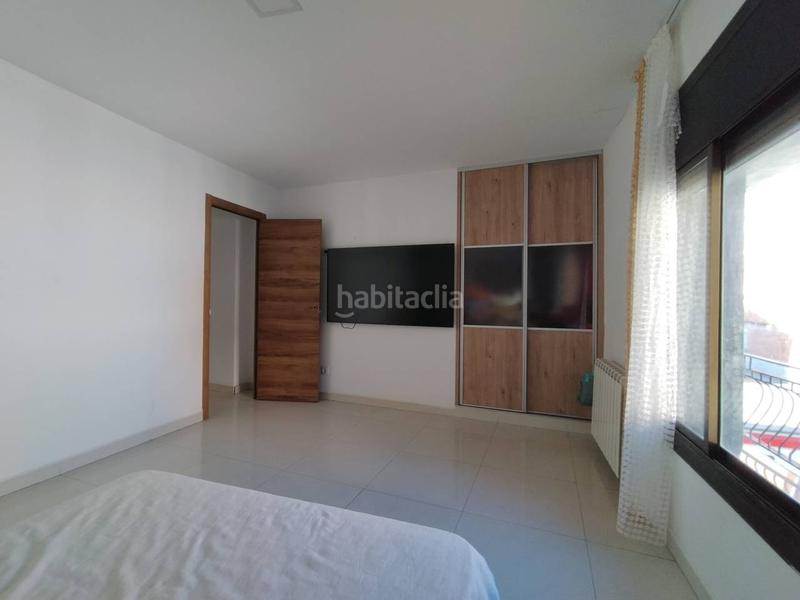 Foto 640d226f-c96b-4f10-9947-3927742e4ff6. Casa amb calefacció a Ca n'Anglada Terrassa