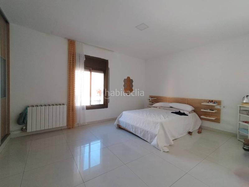 Foto 8d8e6f14-3b43-4c71-836b-3fd6f9e28485. Casa amb calefacció a Ca n'Anglada Terrassa