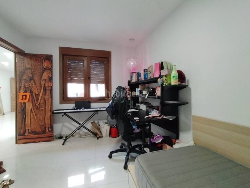 Foto 995e3345-4ec1-4e44-bcbb-c4b349559134. Casa amb calefacció a Ca n'Anglada Terrassa