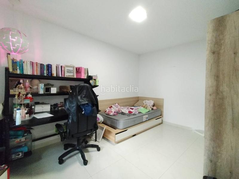 Foto a880bc6f-9935-4c35-97d9-6c3387e25afb. Casa amb calefacció a Ca n'Anglada Terrassa