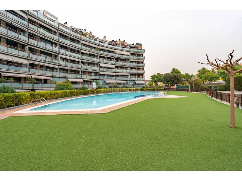 Foto d3406676-c23a-46a2-8428-a77f1cb4635f. Appartamento con riscaldamento parcheggio piscina in Sant Andreu de la Barca