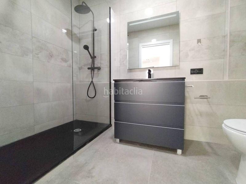 Foto 7a2e397a-9f81-43bd-ba52-3347b314bd5b. Pis a San Pere Terrassa