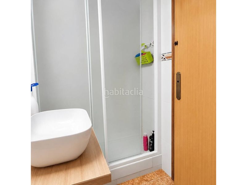 Foto b4a0a923-d412-46e0-9a79-a360b34f523e. Pis amb calefacció a Can Rull Sabadell