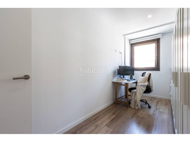 Foto a331f330-93e3-4a12-b486-4a5e9ef4eeb7. Dúplex amb calefacció aparcament a Vallparadís - Antic Poble de Sant Pere Terrassa
