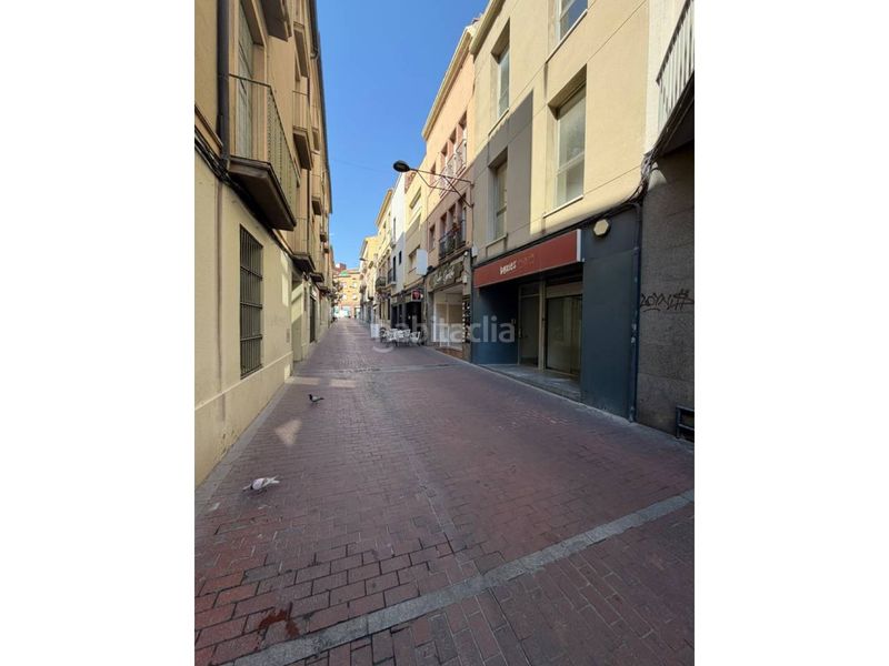 Foto e94dace4-ed60-4abc-bc8c-cfe56aad00c6. Lloguer local comercial a Barri del Centre Terrassa