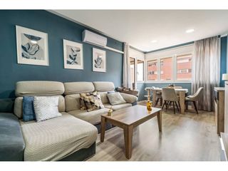 Flat in Calle Pau Abad