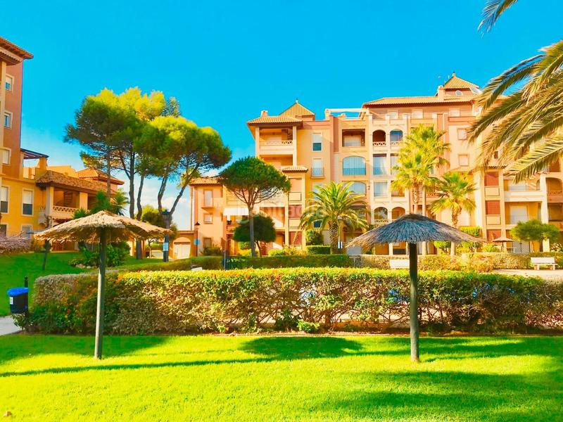 Foto 9b0100b7-1fe7-4779-9f1d-64a8ac821fa9. Apartament amb calefacció aparcament piscina a Isla Canela Ayamonte