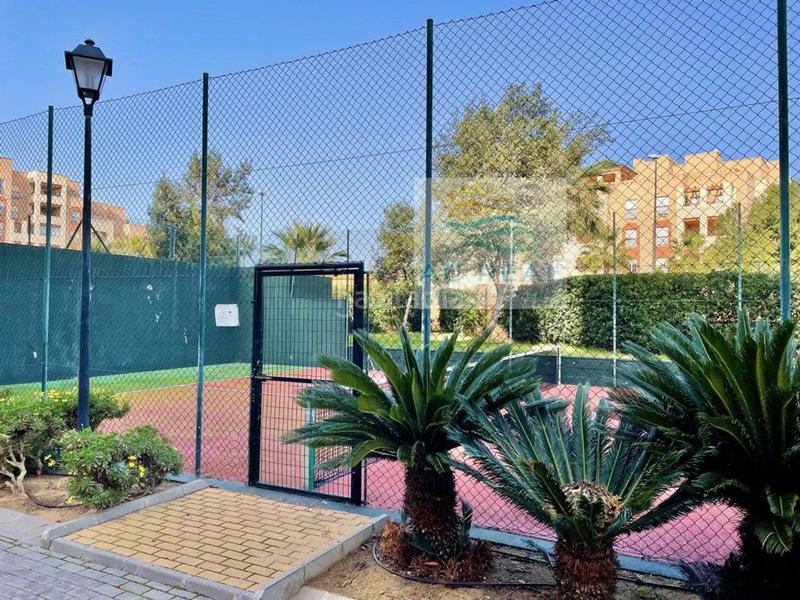Foto 7411533d-295a-4a19-819f-5f7c3e4d55ca. Rent flat in avenida de los cisnes 4 in Isla Canela Ayamonte