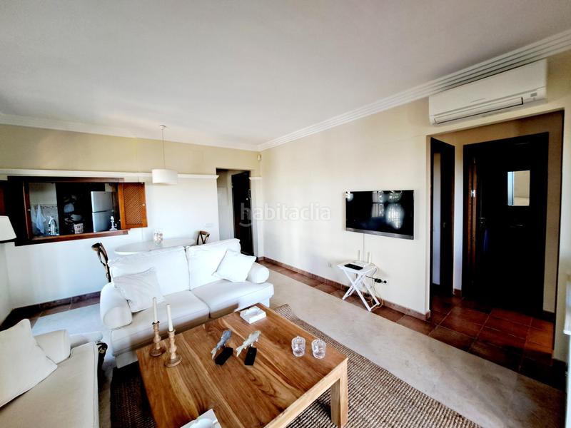 Foto a37957ea-31ea-48f2-8644-868bf03084f7. Apartamento precioso apartamento en primera linea de playa en Ayamonte
