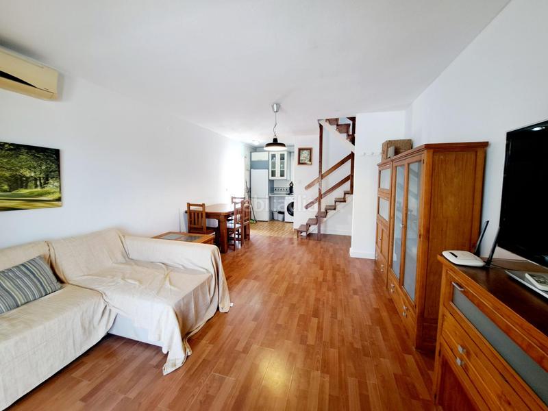 Foto 56fa1a55-a310-4672-9416-489d122551c9. Dúplex en calle calle de los halcones 2 dúplex en urbanización playa alta en Ayamonte