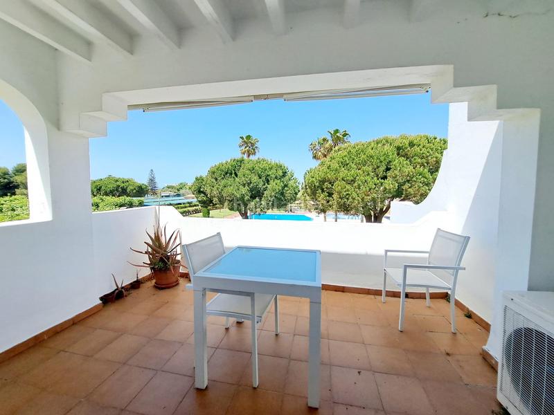 Foto 5f7cddd0-9af8-4270-a6c3-5a4ae31d0e43. Dúplex en calle calle de los halcones 2 dúplex en urbanización playa alta en Ayamonte
