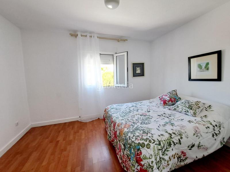 Foto ca9ec8f1-5d80-4d23-9bc8-f73d4cd9bb27. Dúplex en calle calle de los halcones 2 dúplex en urbanización playa alta en Ayamonte