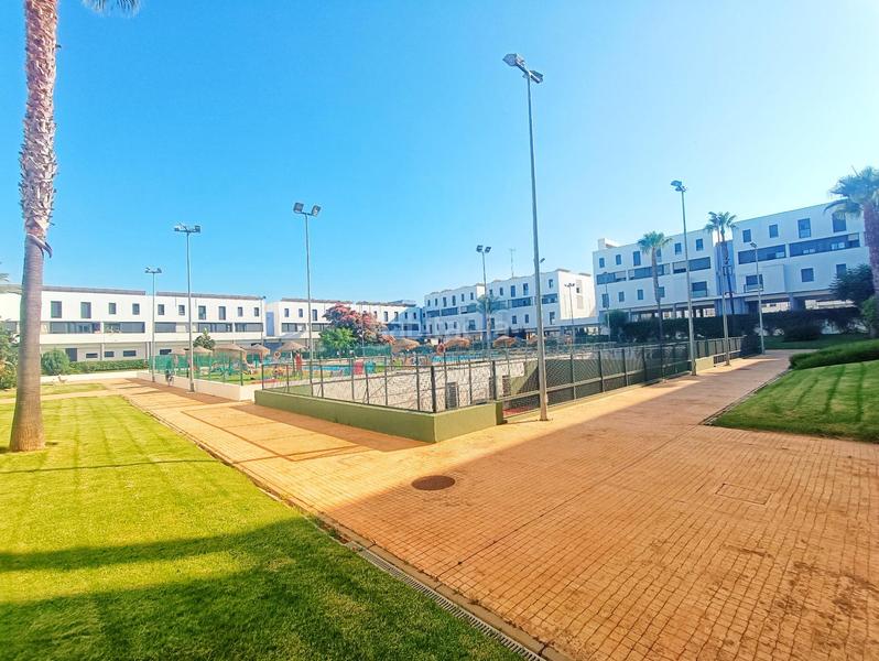Foto 664e463b-e7dc-4281-aa74-d1c59b77d6ba. Apartament amb aparcament piscina a Ayamonte ciudad Ayamonte