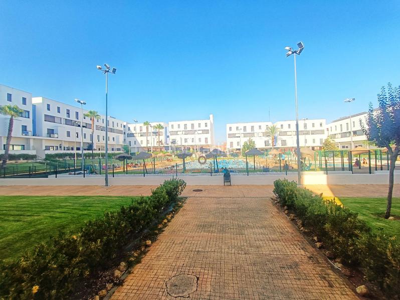 Foto 7b96ffe4-5417-4fa3-8557-58e4880634ca. Apartament amb aparcament piscina a Ayamonte ciudad Ayamonte