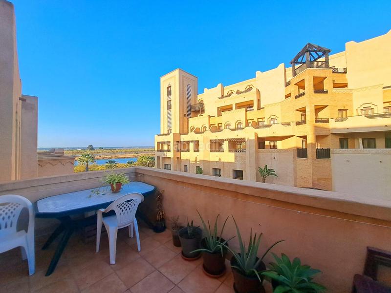 Foto 6409f588-bd29-4cf5-82d2-1c8ae36cd09a. Appartement dans avenida avenida de la mojarra dans Ayamonte