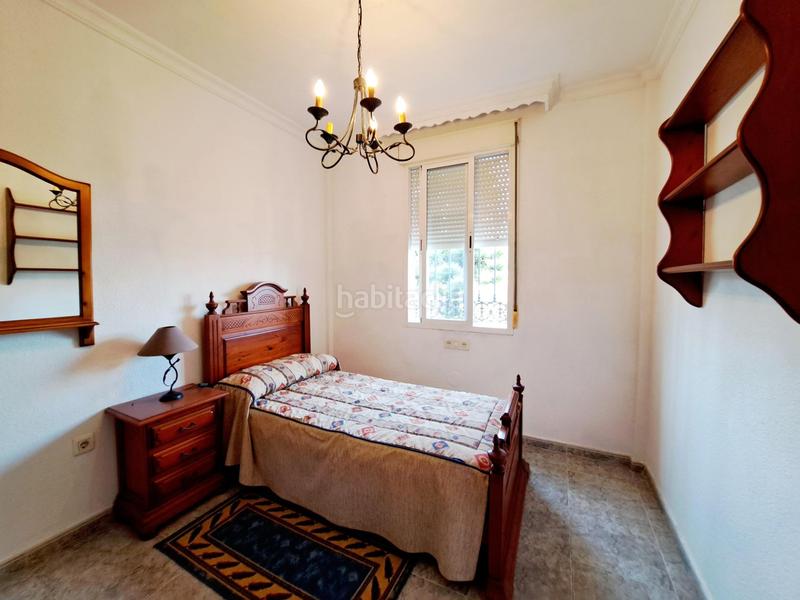 Foto 281c24cc-ce52-4e25-b7d0-8cf3085926fd. Casa aparellada amb aparcament a Ayamonte ciudad Ayamonte