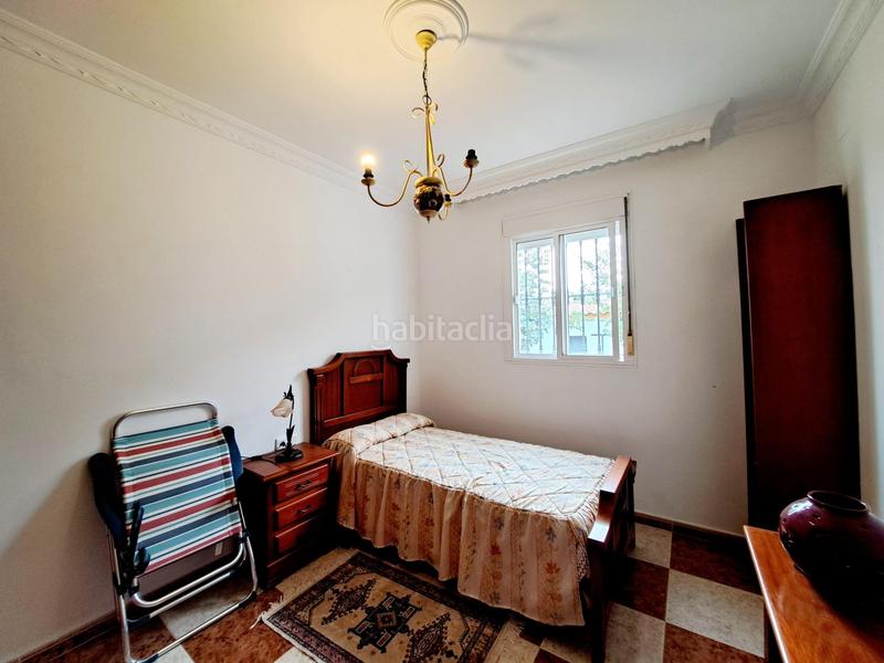 Foto 47743a38-b14b-433d-9d12-78c2a5a53525. Casa aparellada amb aparcament a Ayamonte ciudad Ayamonte