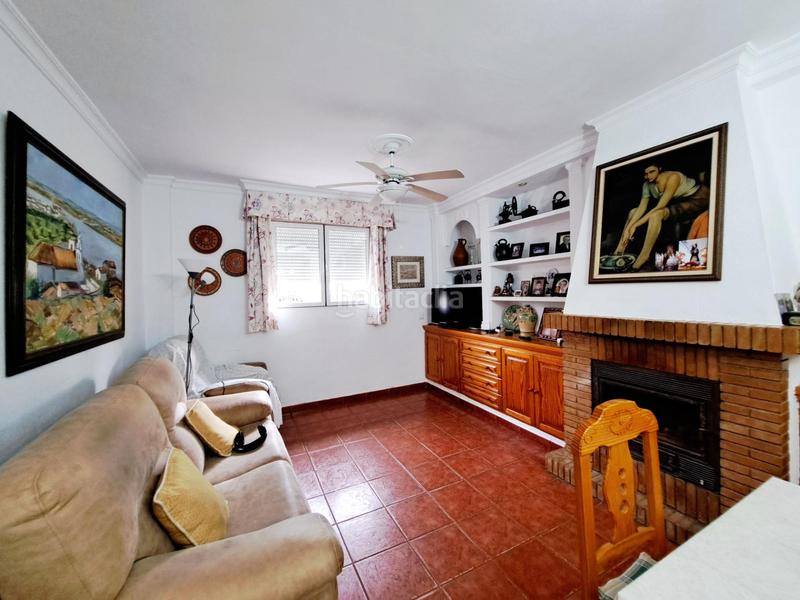 Foto 8f087d18-616b-46b9-a421-31a78edfaf2e. Casa aparellada amb aparcament a Ayamonte ciudad Ayamonte