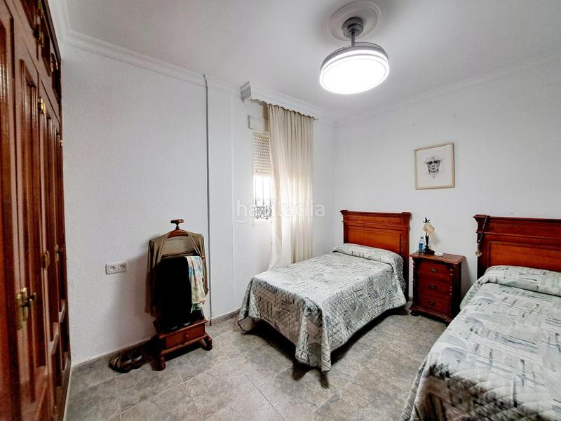 Foto a28136bf-fba0-4ba0-a6f0-3e0363e42df3. Casa aparellada amb aparcament a Ayamonte ciudad Ayamonte