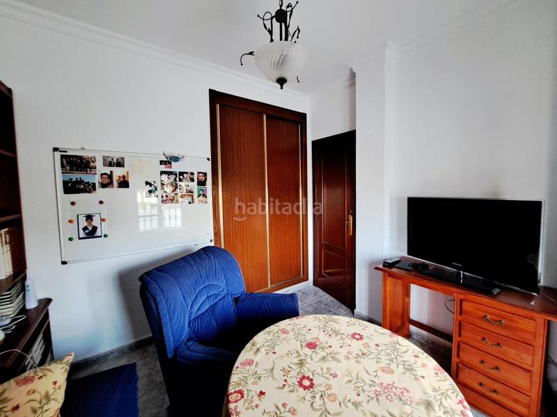 Foto a984f342-dd2f-4084-ae97-1cdb144ed1f3. Casa aparellada amb aparcament a Ayamonte ciudad Ayamonte