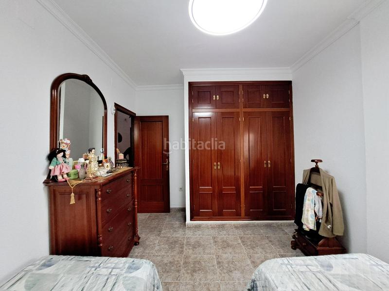 Foto f4ab0401-17c8-4bd1-a065-81d2ef5ade14. Casa aparellada amb aparcament a Ayamonte ciudad Ayamonte