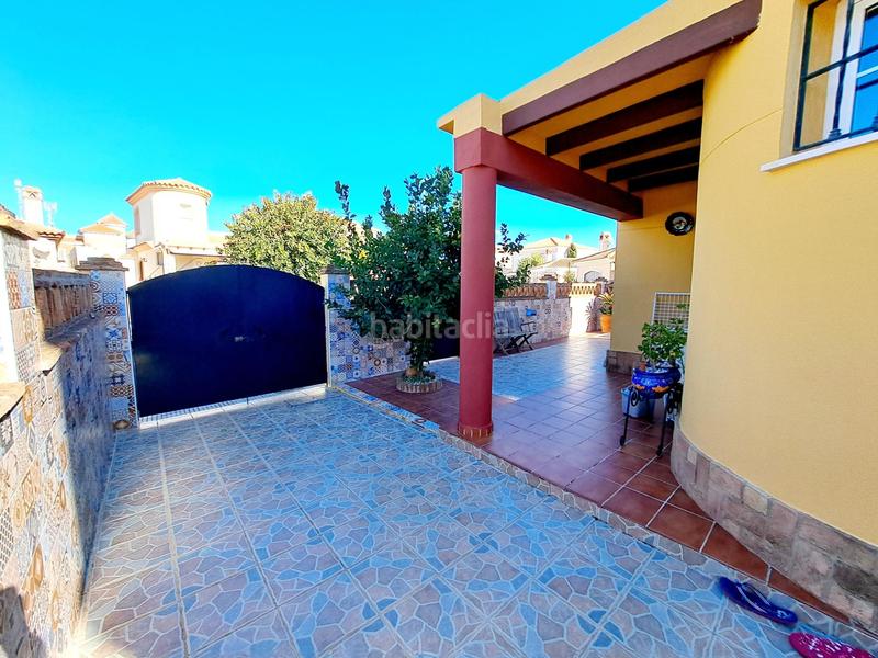 Foto fa70c534-753a-46b8-ac31-da3ec5dcd898. Chalet avec parking dans Ayamonte ciudad Ayamonte