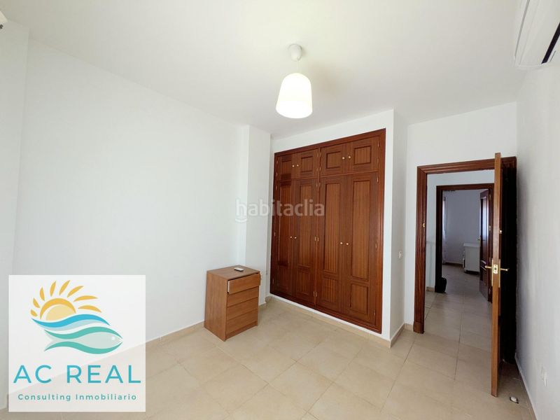 Foto 31738422-bb8a-4a43-85da-19ed9964944b. Casa aparellada amb aparcament a Ayamonte ciudad Ayamonte