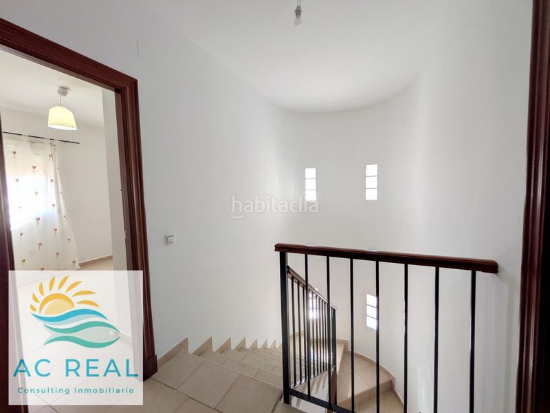 Foto 85f87ddf-0b06-4d7a-96db-08098d24766d. Casa aparellada amb aparcament a Ayamonte ciudad Ayamonte