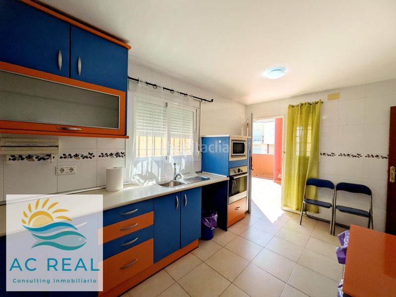 Foto a2b40f2a-cf5b-4cbe-b8e3-116ff82acd35. Casa aparellada amb aparcament a Ayamonte ciudad Ayamonte