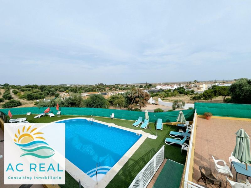 Foto 1bd310c9-5fba-46c3-9b5a-d5e2dfe03c88. Xalet amb aparcament piscina a Ayamonte ciudad Ayamonte